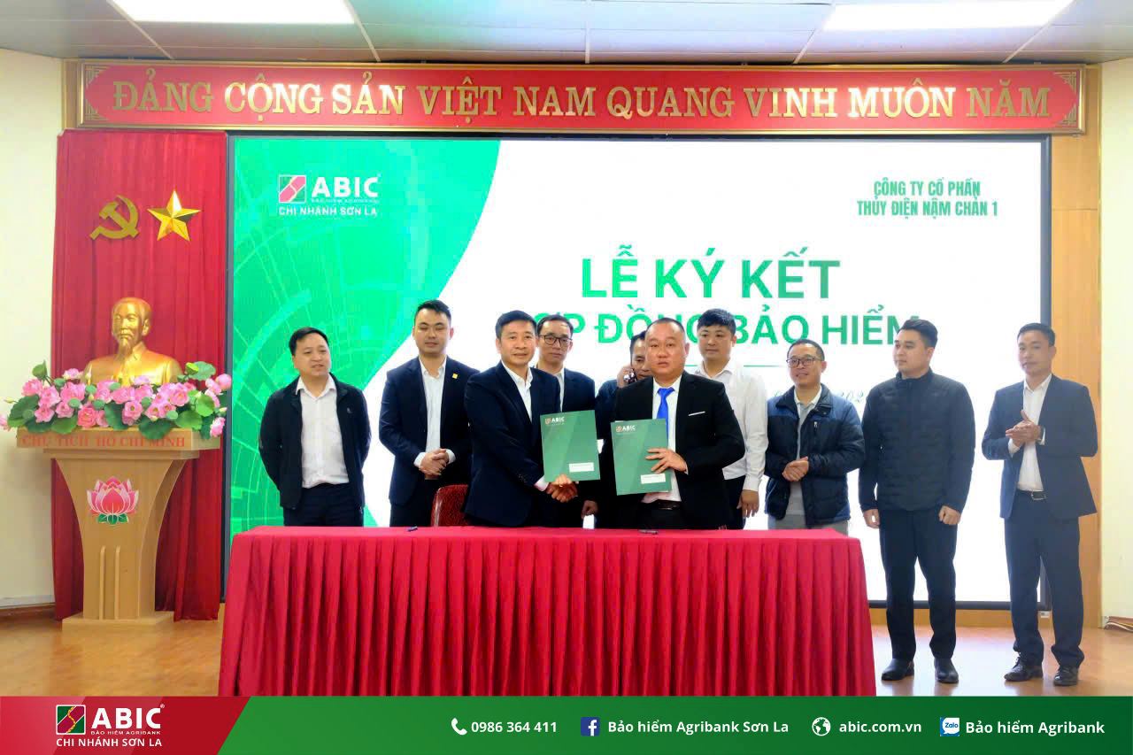 Bảo hiểm Agribank Sơn La ký kết hợp đồng bảo hiểm cho Dự án Thủy điện Nậm Chản 1