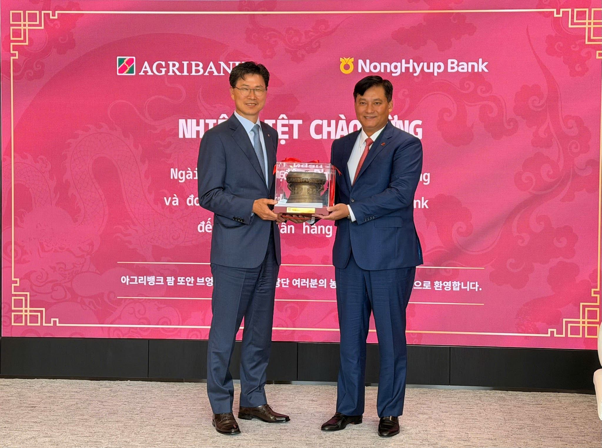 Agribank thúc đẩy hợp tác tài chính nông thôn toàn diện và chuyển đổi số với NongHyup Bank và các đối tác Hàn Quốc