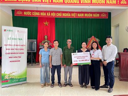 BẢO HIỂM AGRIBANK CHI TRẢ 147 TRIỆU ĐỒNG QUYỀN LỢI BẢO HIỂM CHO KHÁCH HÀNG TẠI THANH HÓA