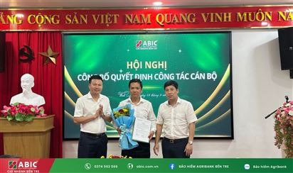 BẢO HIỂM AGRIBANK – CHI NHÁNH BẾN TRE: CÔNG BỐ QUYẾT ĐỊNH CÔNG TÁC CÁN BỘ VÀ VINH DANH PHÒNG KINH DOANH XUẤT SẮC THÁNG 8/2025