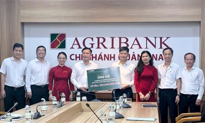 BẢO HIỂM AGRIBANK HỖ TRỢ ĐẠI LÝ VIÊN VÀ NGƯỜI LAO ĐỘNG BỊ ẢNH HƯỞNG BÃO, LŨ TẠI MIỀN TRUNG