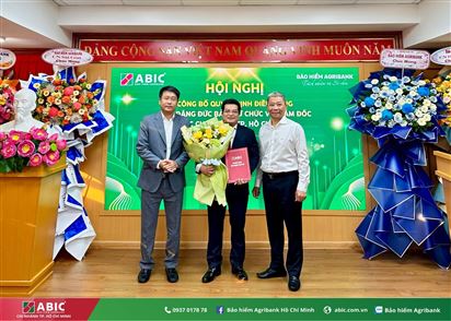 BẢO HIỂM AGRIBANK TỔ CHỨC HỘI NGHỊ CÔNG BỐ QUYẾT ĐỊNH VỀ CÔNG TÁC CÁN BỘ TẠI CHI NHÁNH BẢO HIỂM AGRIBANK HỒ CHÍ MINH
