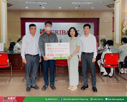 Phút giây sơ suất – Nhận tổn thất lớn: Cảnh báo lừa đảo và “lá chắn” bảo vệ tài khoản ngân hàng