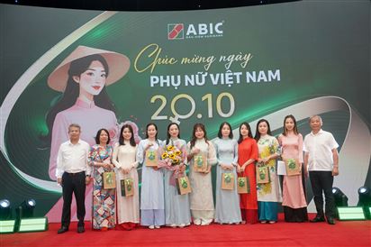 Phát huy vai trò nữ công trong xây dựng văn hóa doanh nghiệp Bảo hiểm Agribank