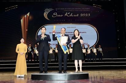 SAO KHUÊ 2023: AGRIBANK E-MOBILE BANKING ĐẠT TOP GIẢI PHÁP PHẦN MỀM VÀ CNTT XUẤT SẮC