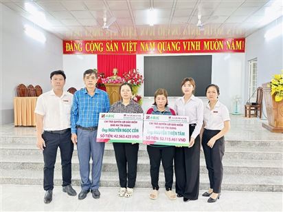 Bảo Hiểm Agribank Kiên Giang - Phòng KDKV An Giang chi trả quyền lợi Bảo hiểm Bảo an tín dụng cho khách hàng