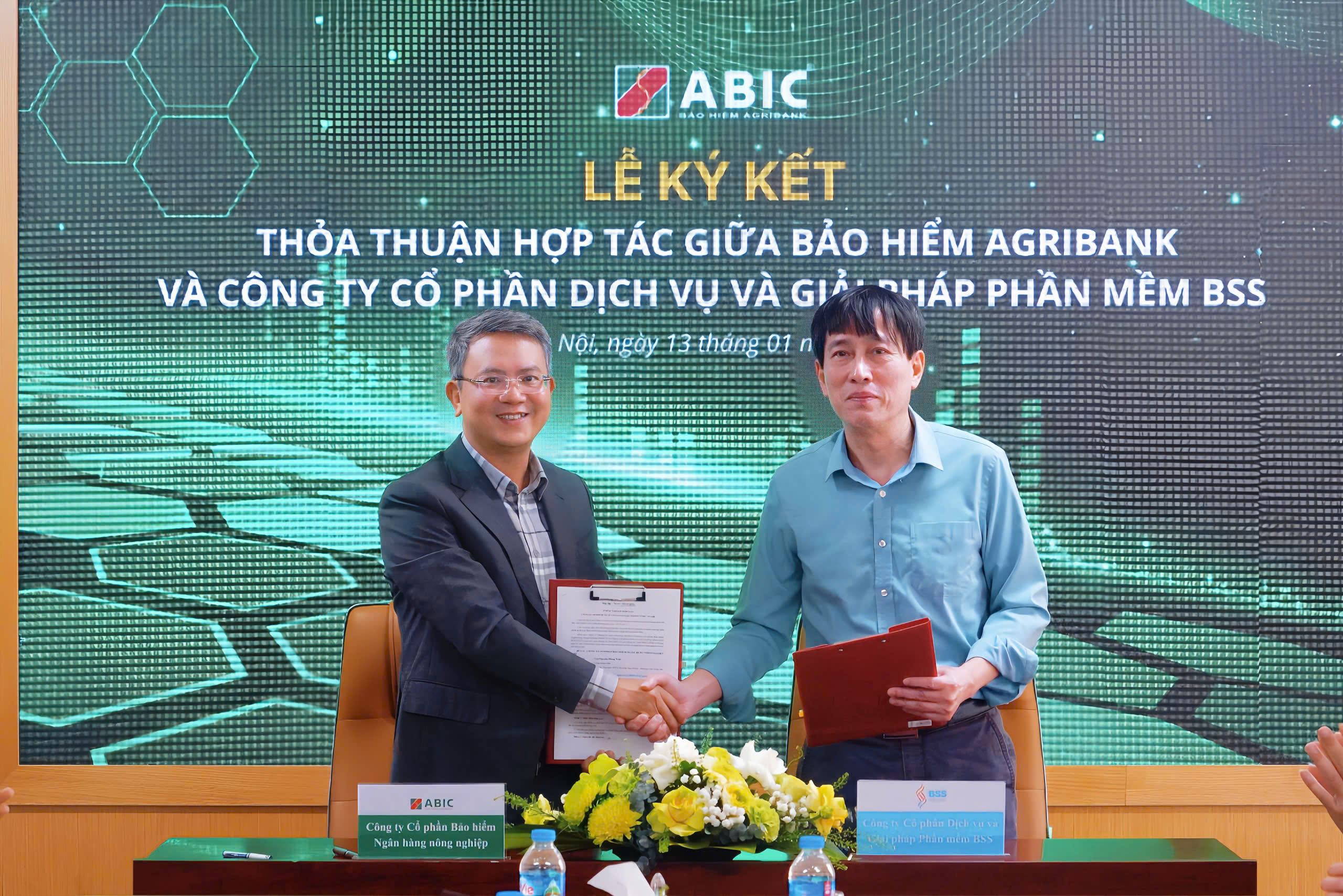 LỄ KÝ KẾT THỎA THUẬN HỢP TÁC GIỮA BẢO HIỂM AGRIBANK VÀ CÔNG TY BSS